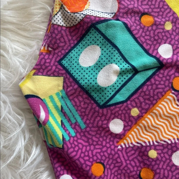 Women’s Lularoe Disney purple Mickey Mouse leggings OS - Picture 2 of 2